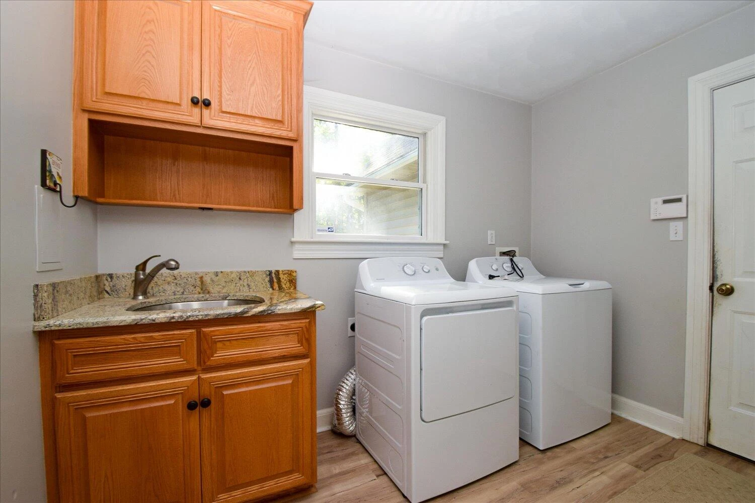 578 Kyles Mill RD - Photo 16