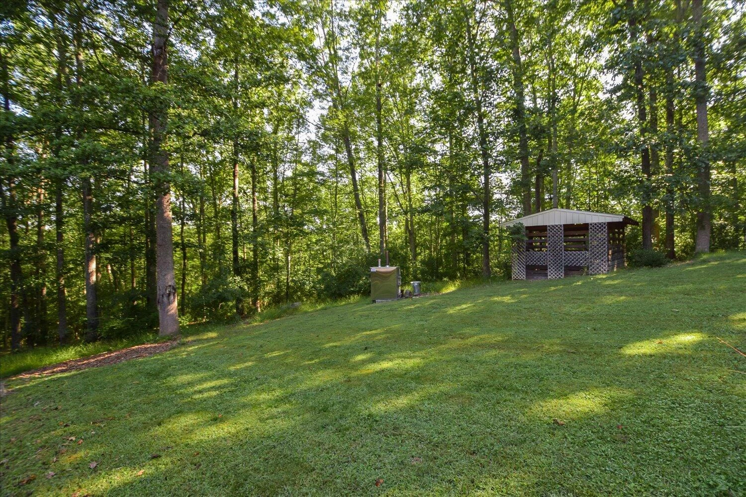 578 Kyles Mill RD - Photo 40