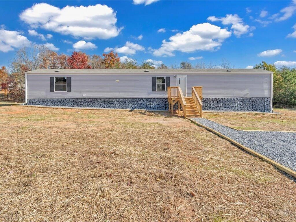 359 Willow Green LN