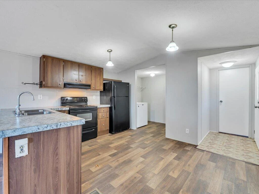 359 Willow Green LN - Photo 6
