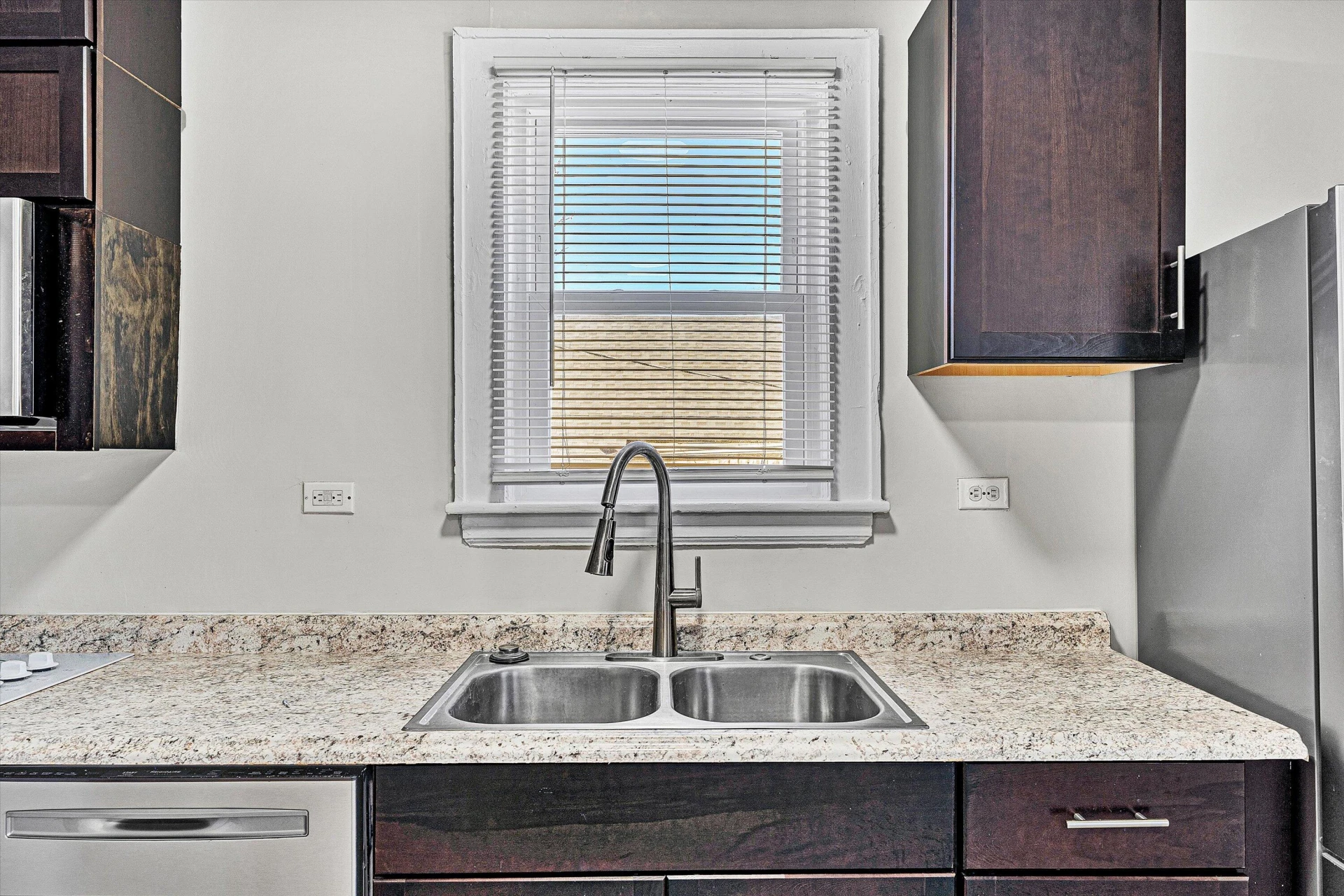 3911 Michigan AVE NW - Photo 12