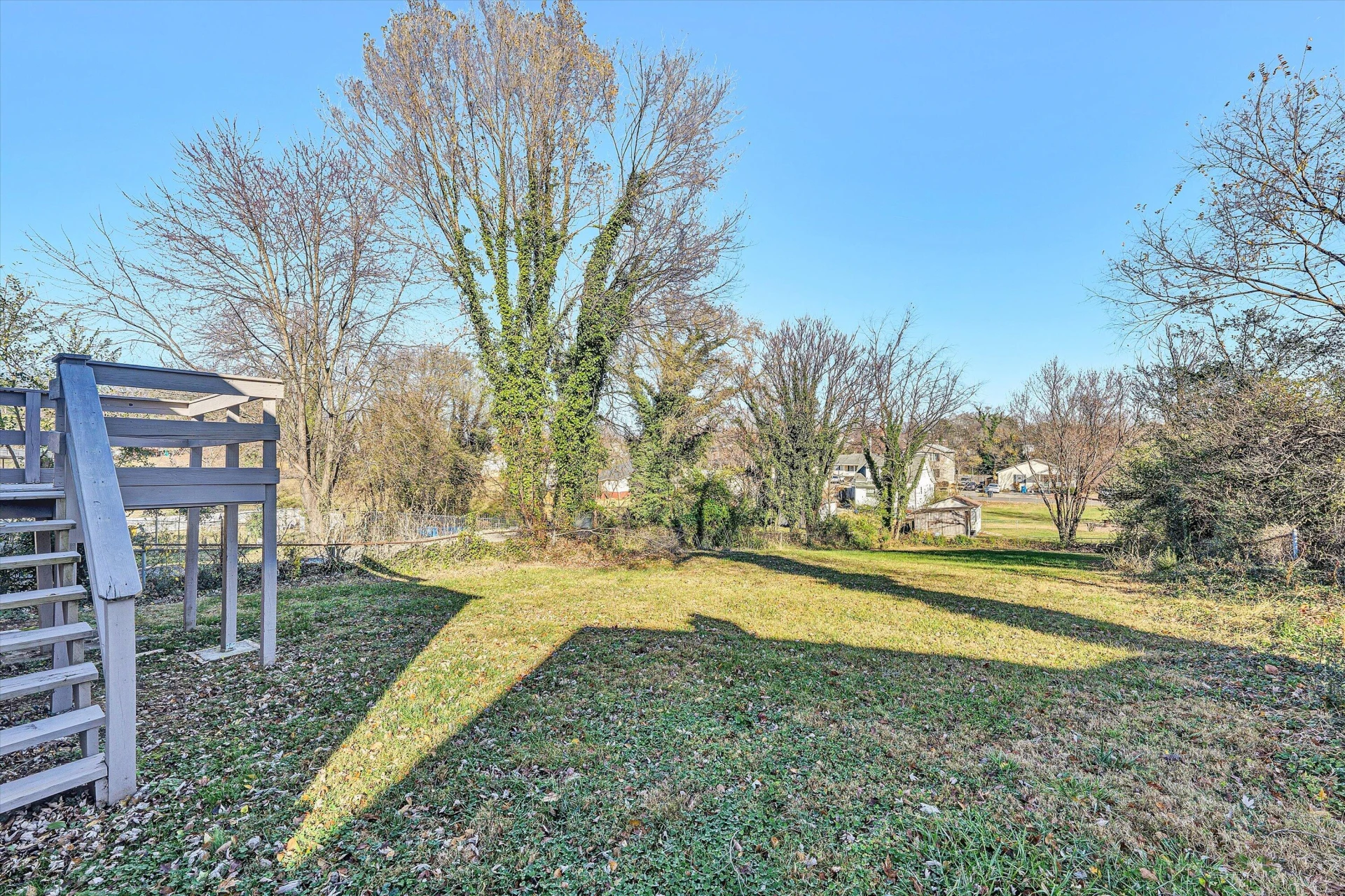 3911 Michigan AVE NW - Photo 21
