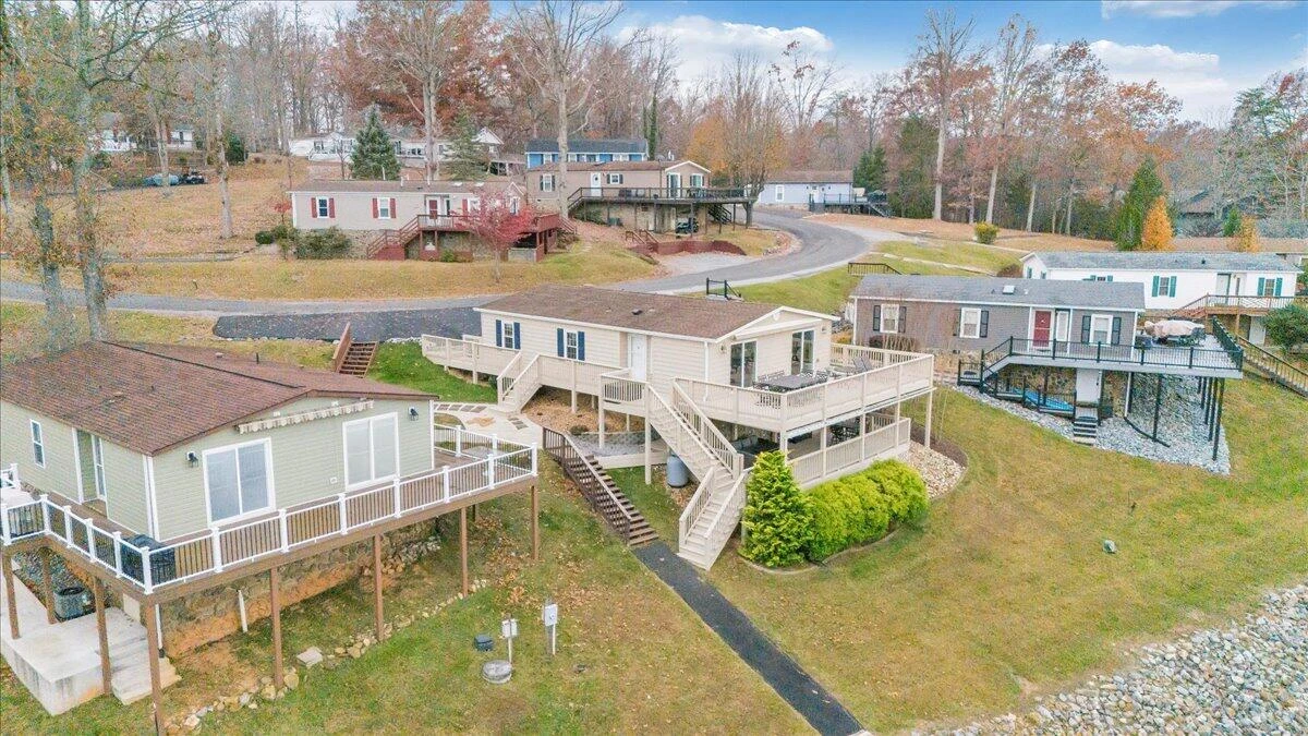 305 Mill Lake RD - Photo 13