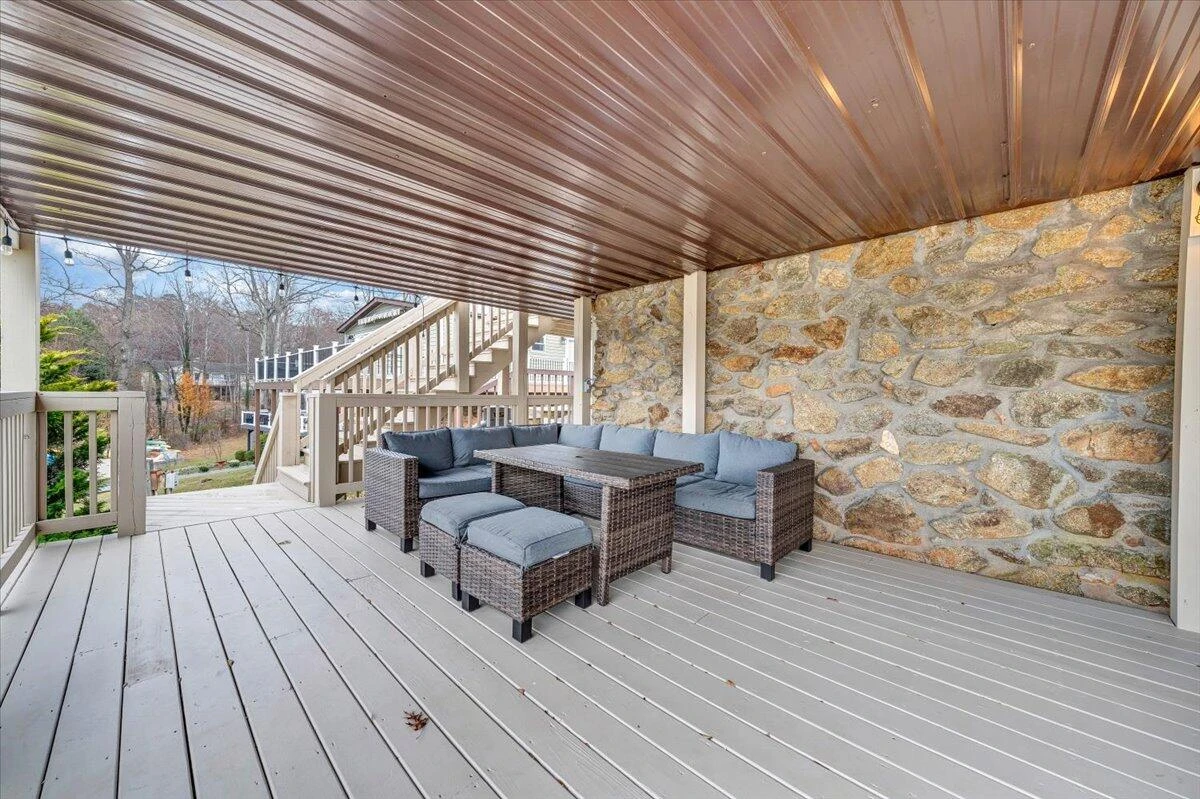 305 Mill Lake RD - Photo 20