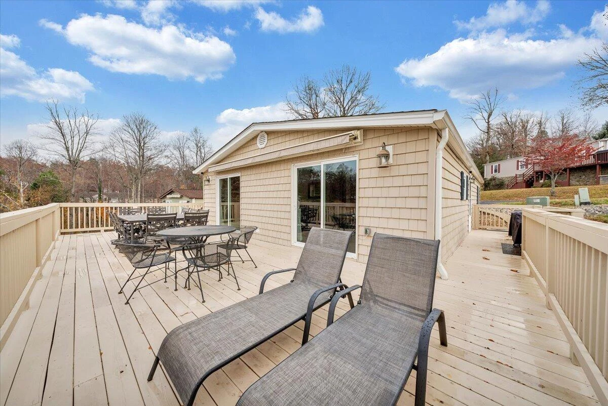 305 Mill Lake RD - Photo 25