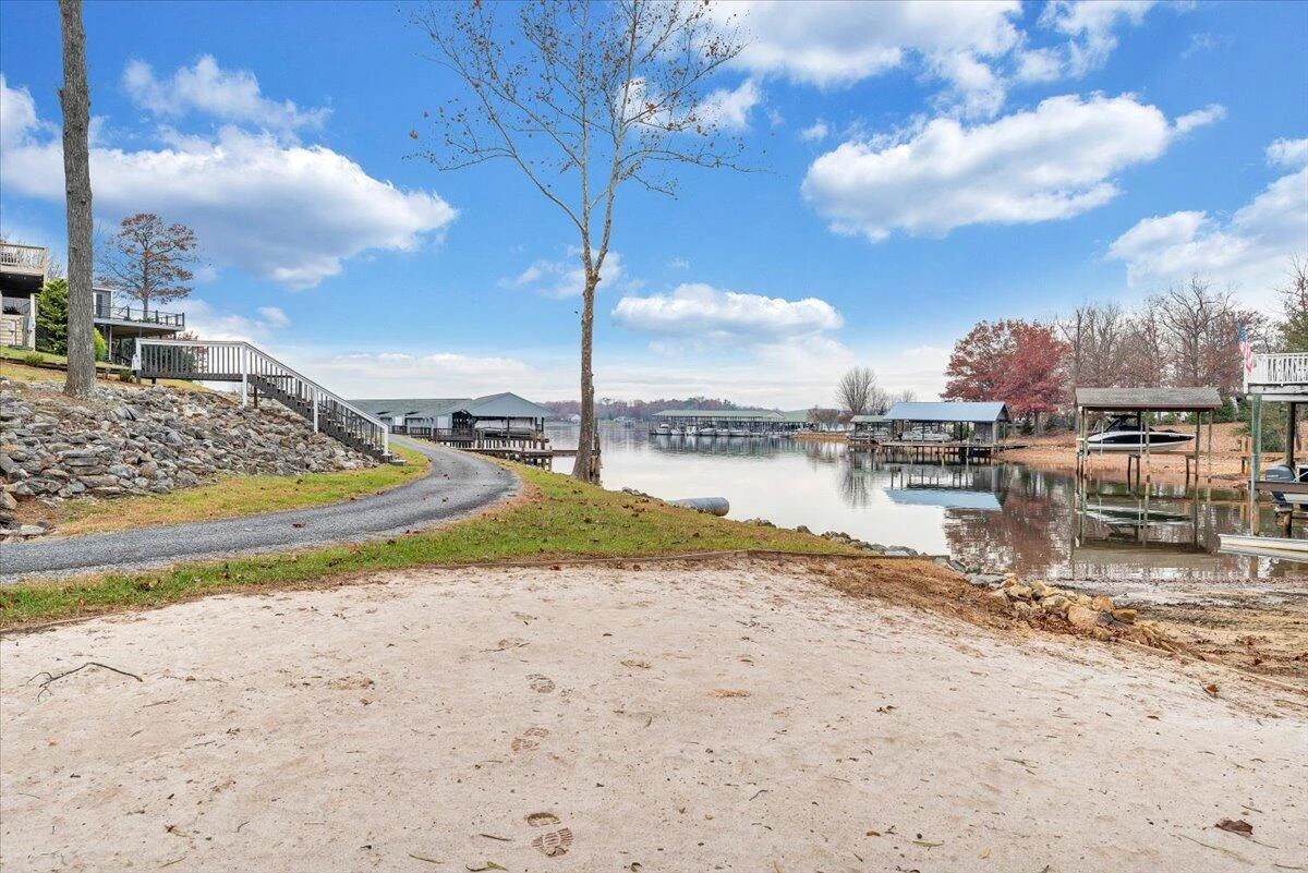 305 Mill Lake RD - Photo 33