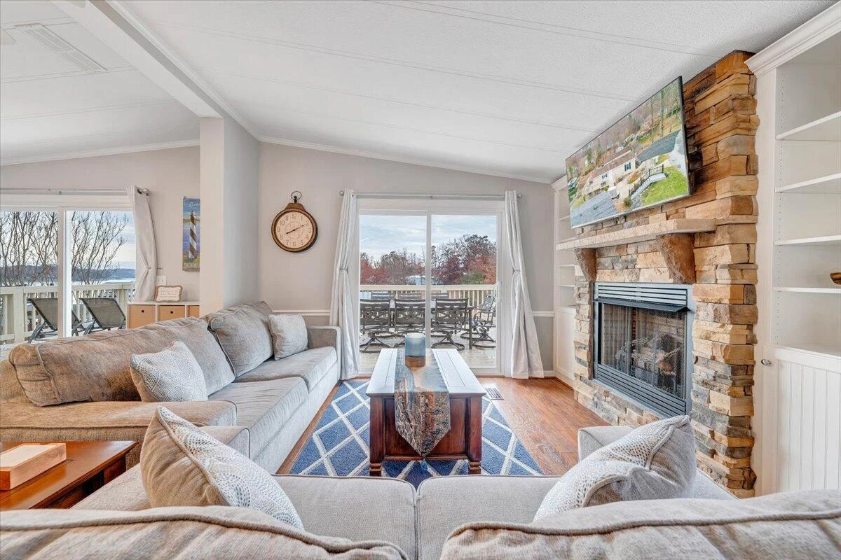 305 Mill Lake RD - Photo 38