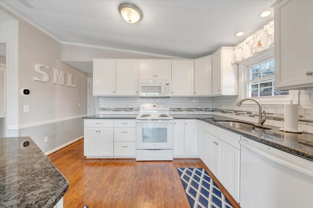 305 Mill Lake RD - Photo 44