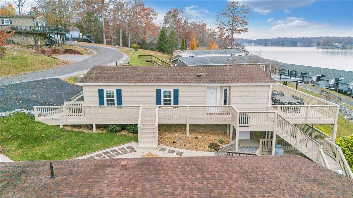 305 Mill Lake RD - Photo 11