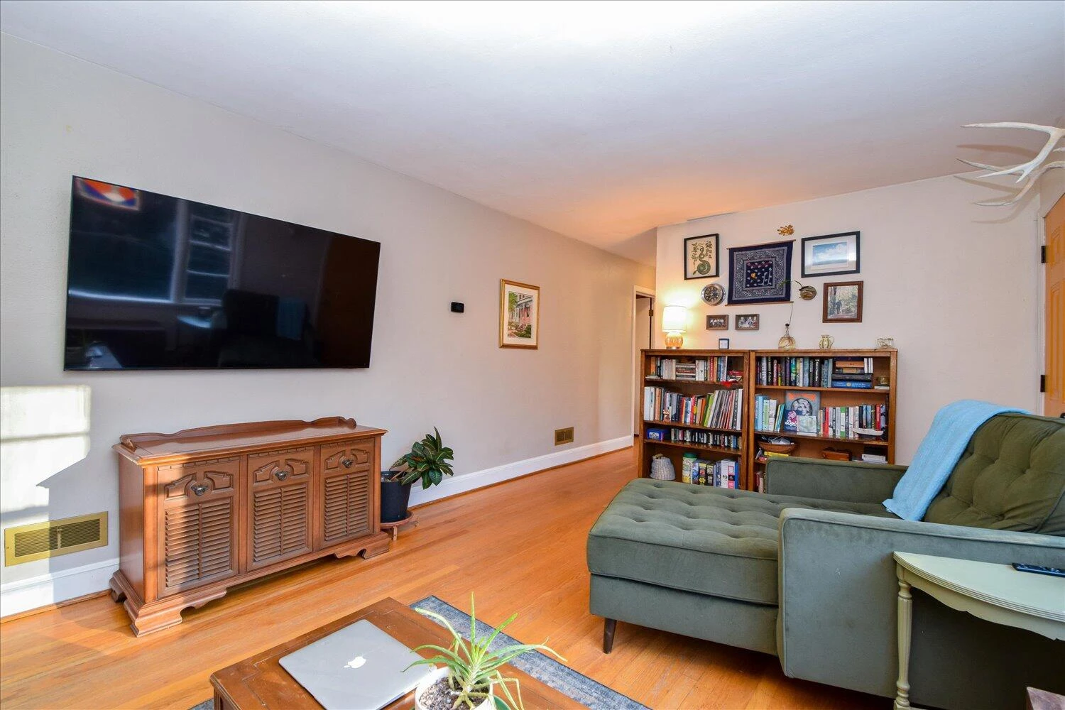 2539 Brambleton AVE SW - Photo 6