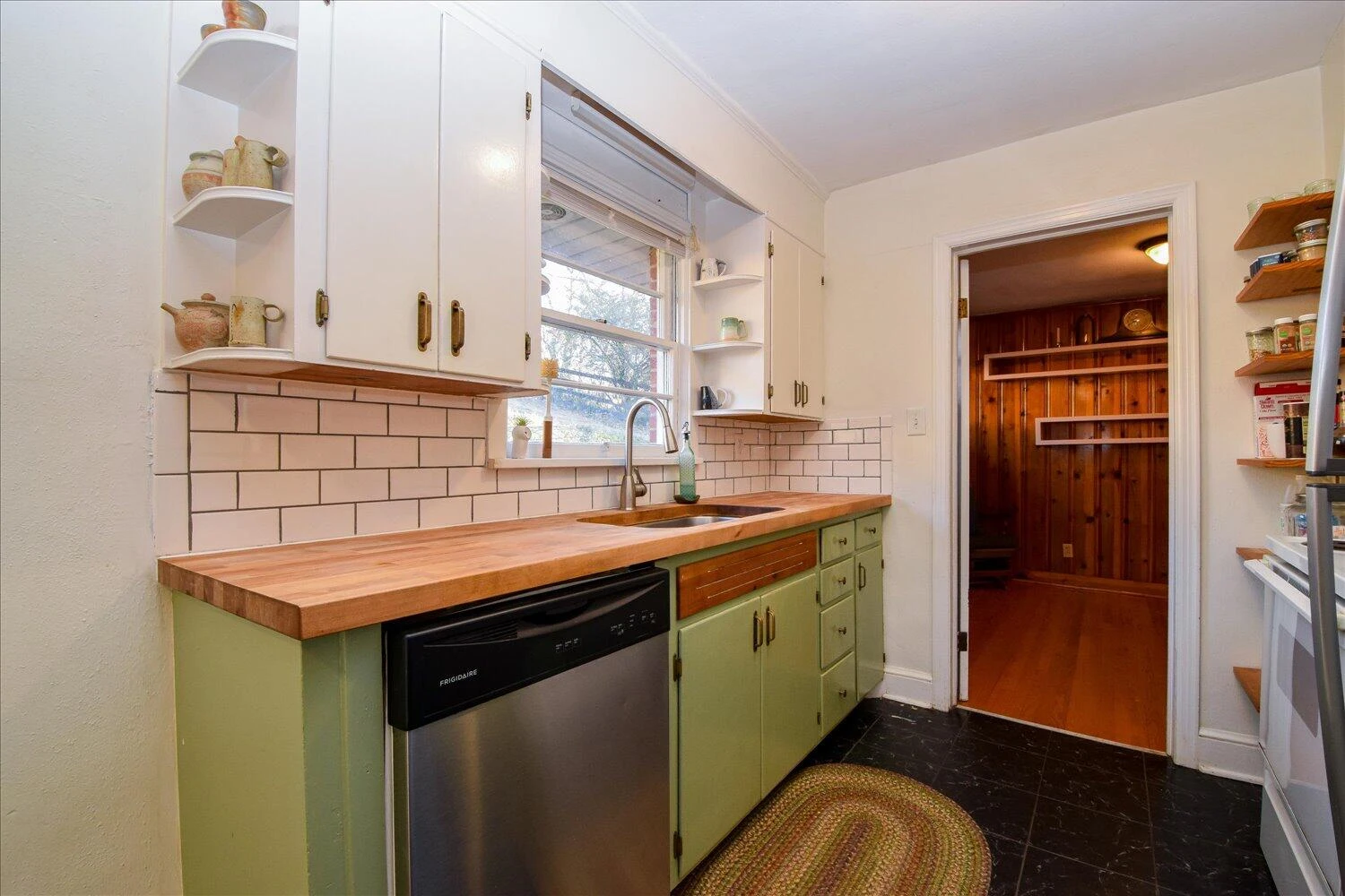 2539 Brambleton AVE SW - Photo 10
