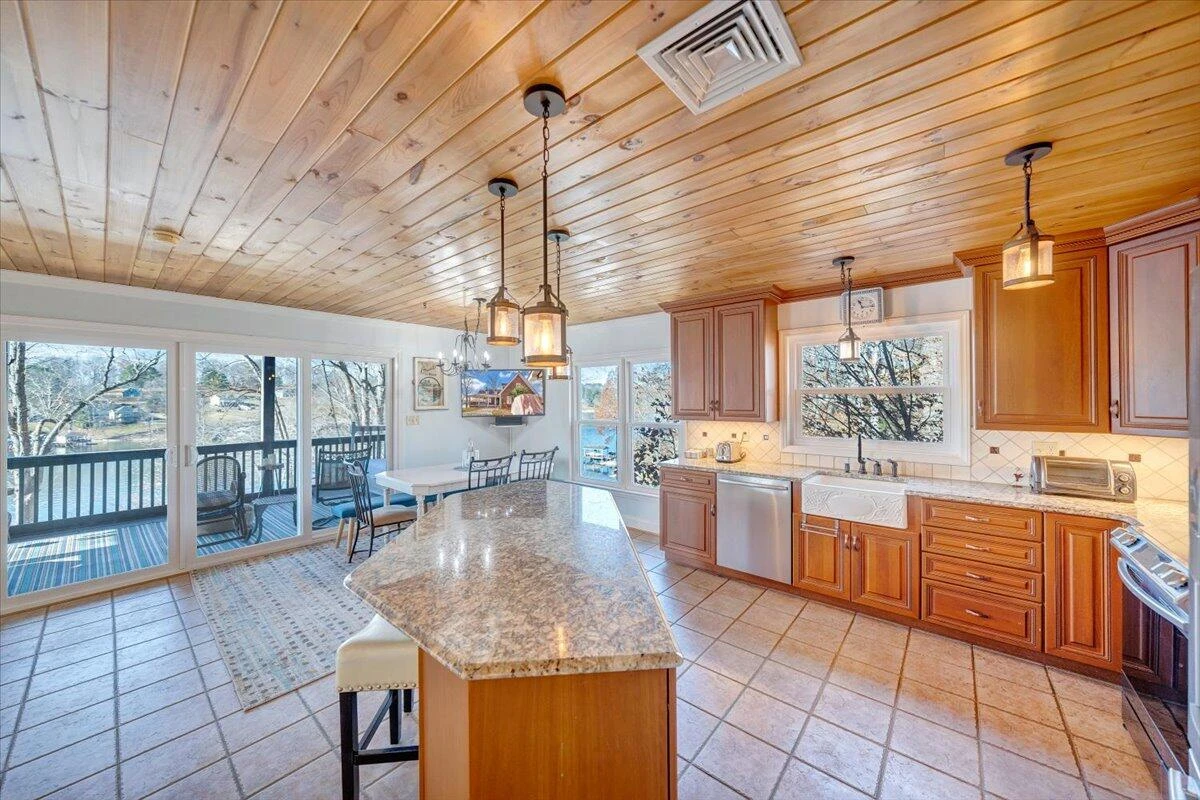775 Long Island DR - Photo 23