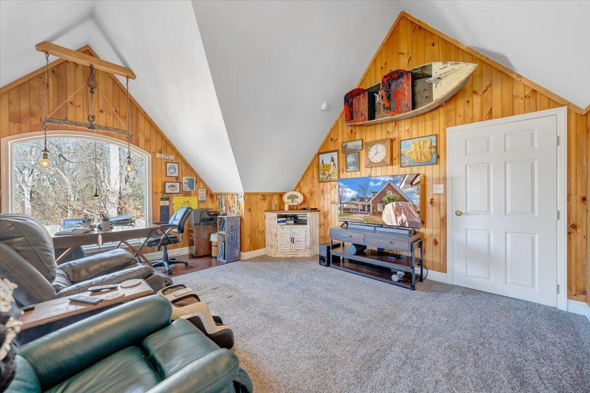 775 Long Island DR - Photo 36