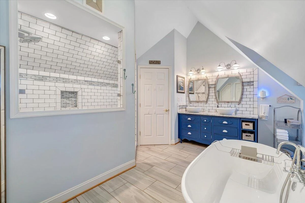 775 Long Island DR - Photo 48