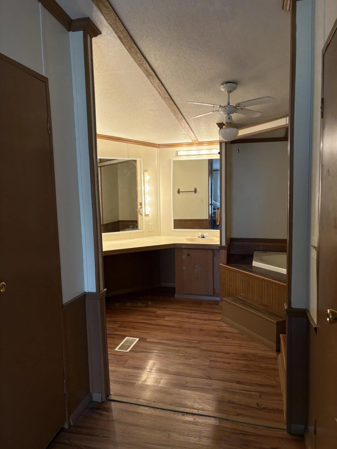 125 Compton DR - Photo 8