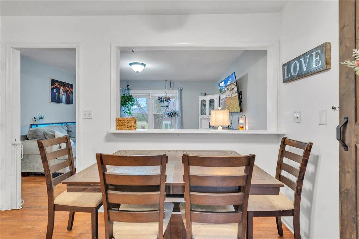 1002 Red LN - Photo 14