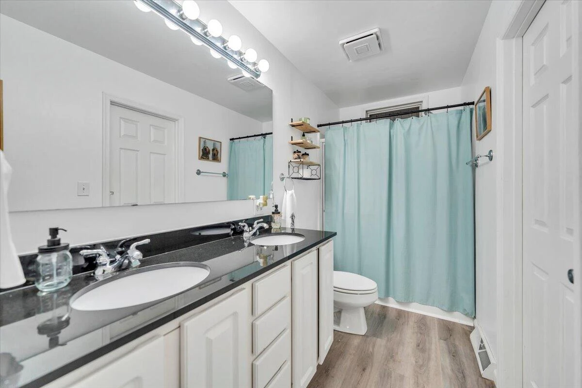 1002 Red LN - Photo 20
