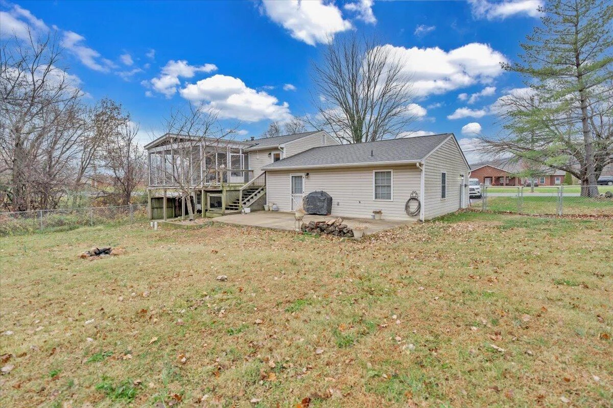 1002 Red LN - Photo 46