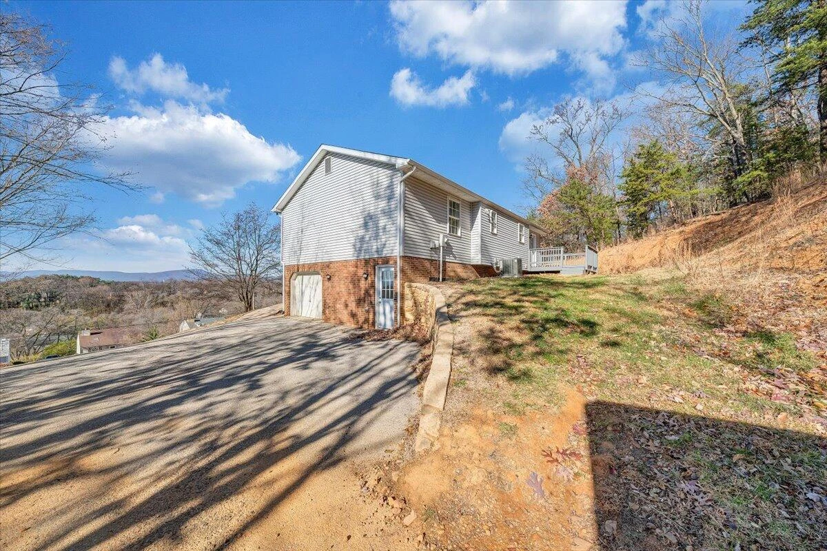 4823 Old Mountain RD NE - Photo 32