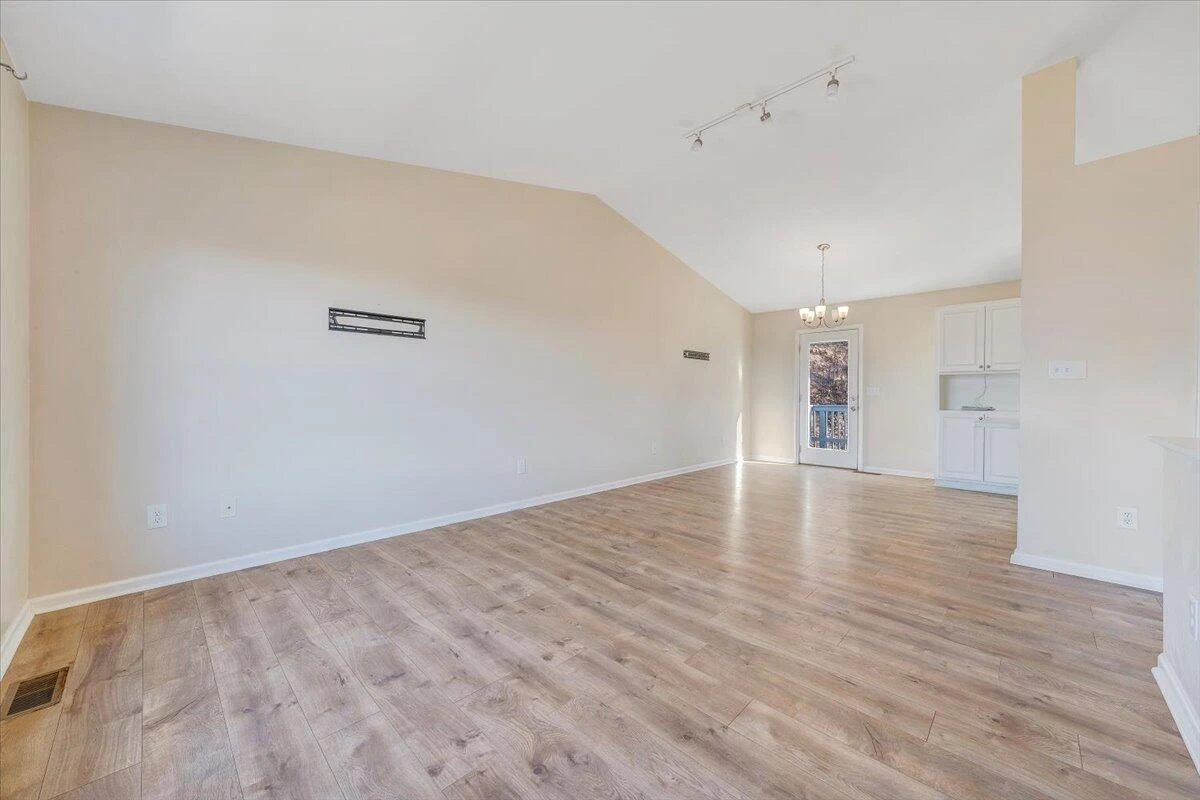 4823 Old Mountain RD NE - Photo 8