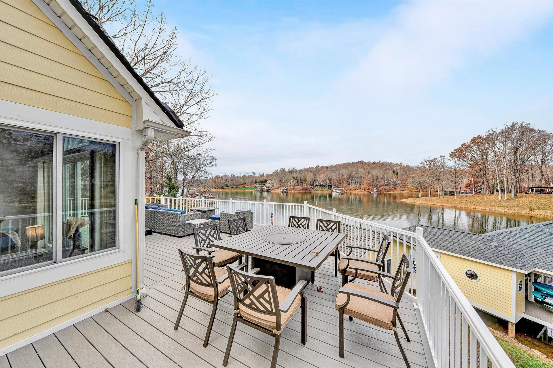218 Twin Chimneys DR - Photo 31