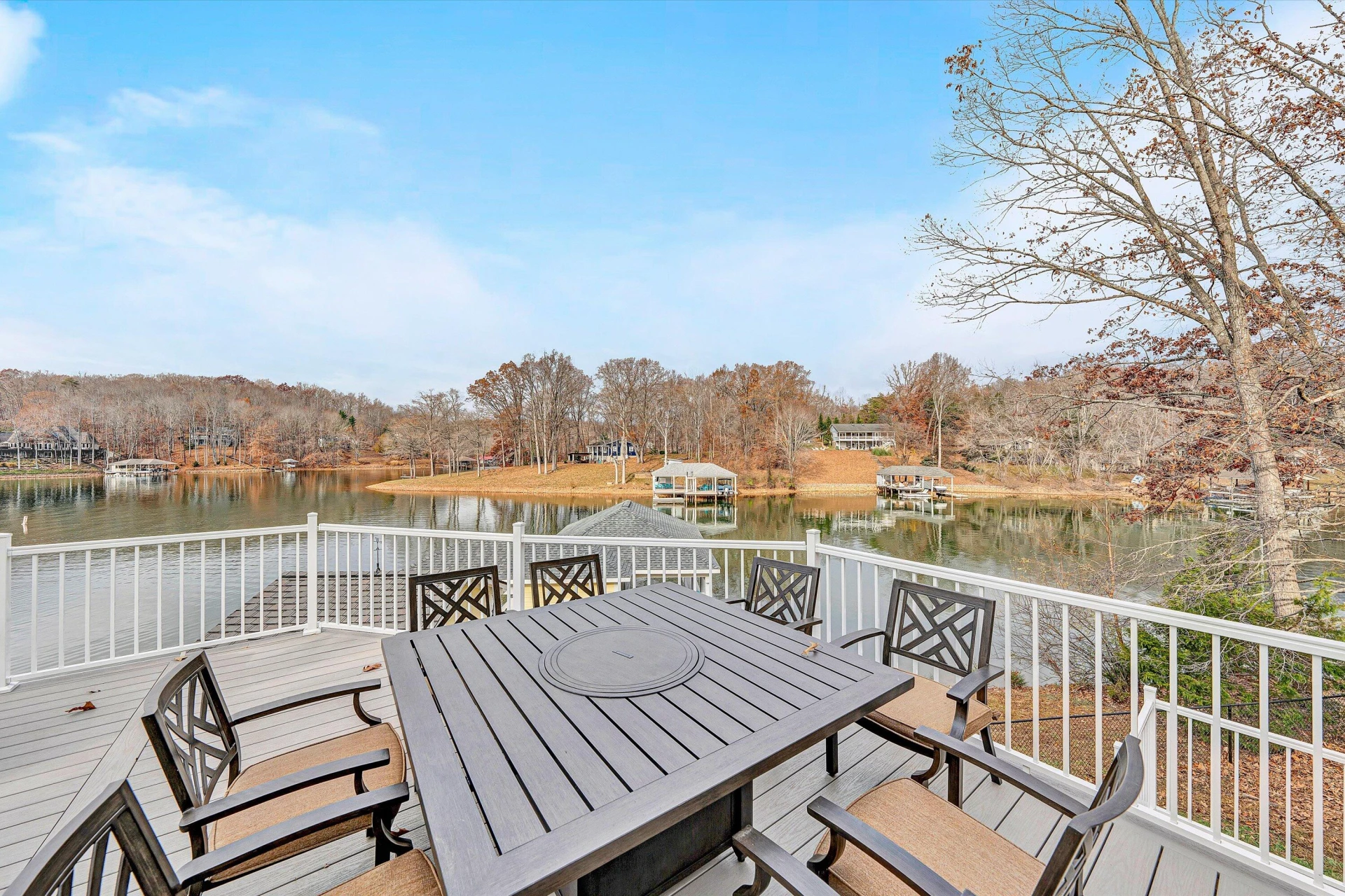 218 Twin Chimneys DR - Photo 32