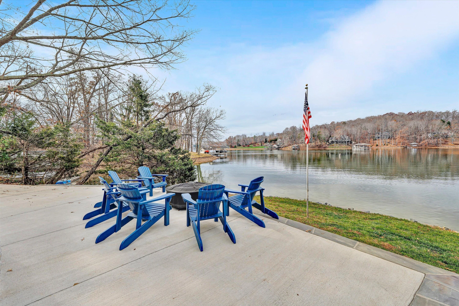 218 Twin Chimneys DR - Photo 35