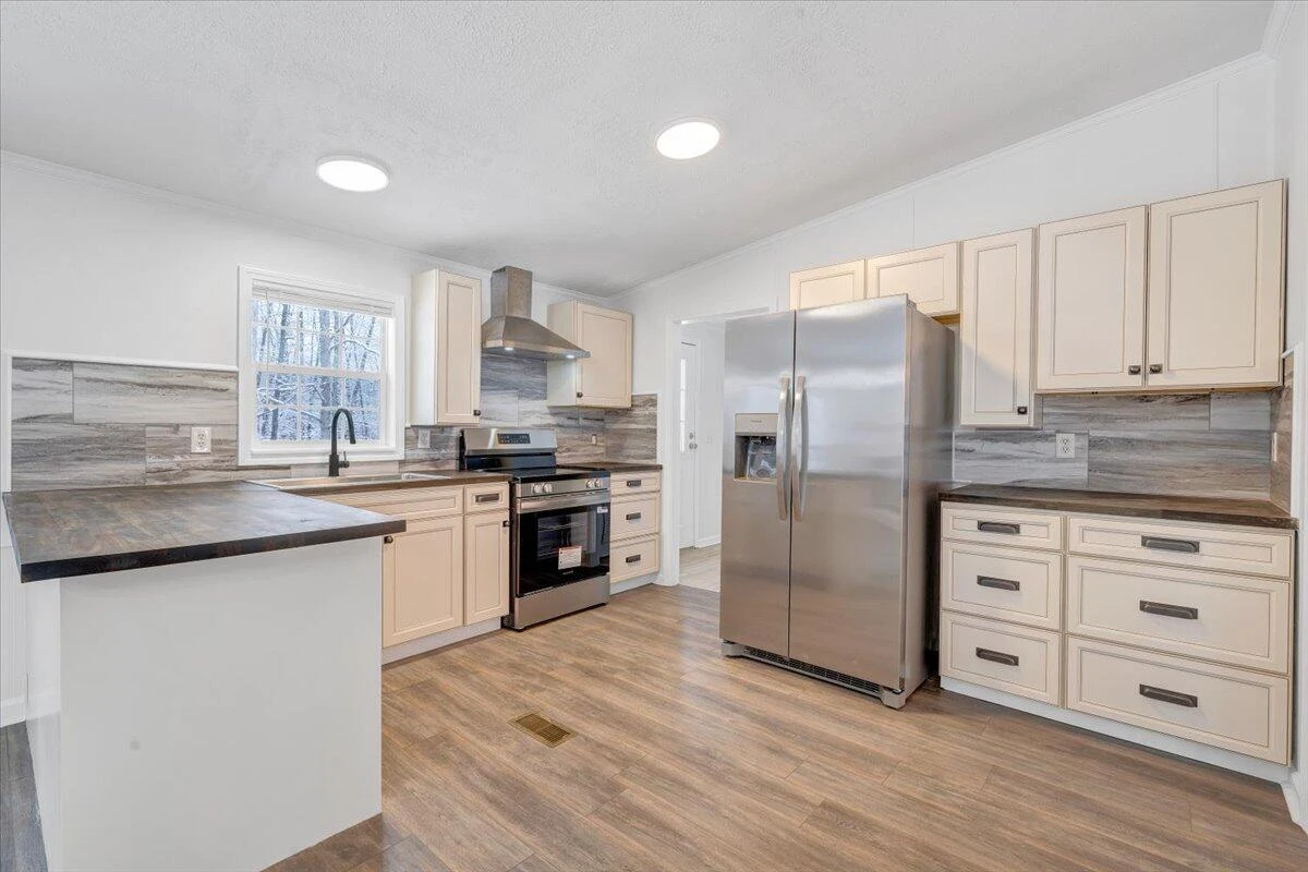 405 Harbor TRL - Photo 10