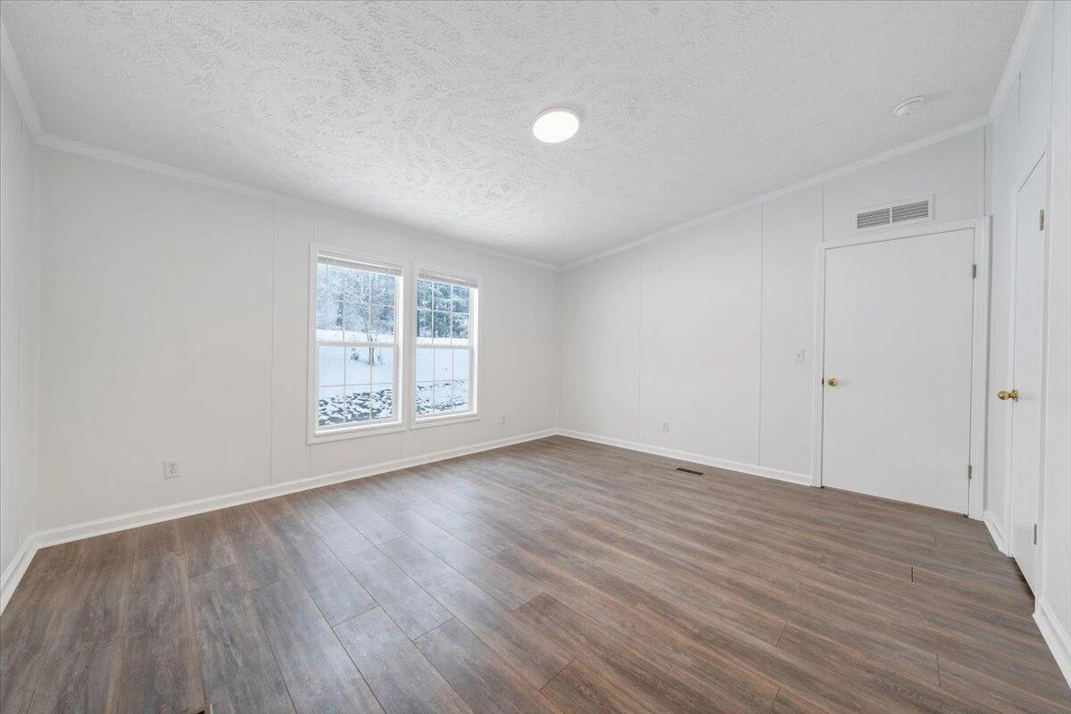 405 Harbor TRL - Photo 18