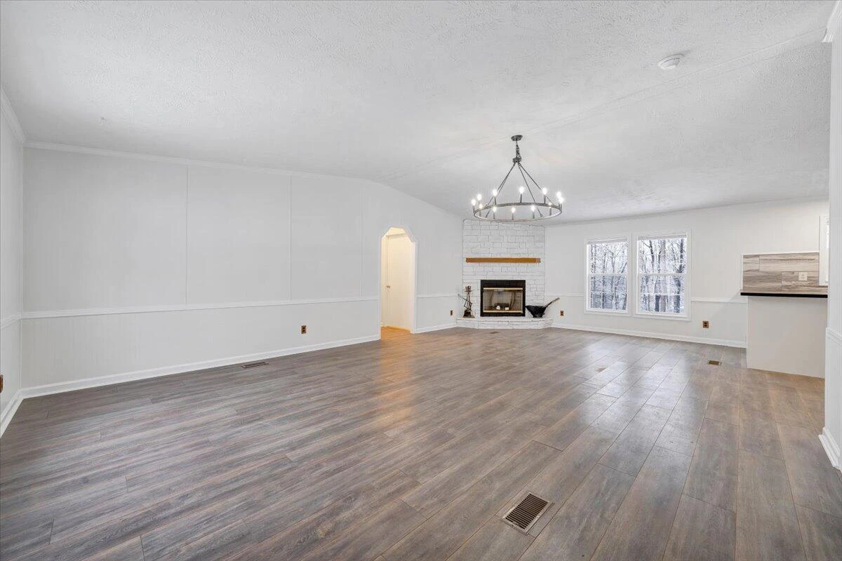 405 Harbor TRL - Photo 5