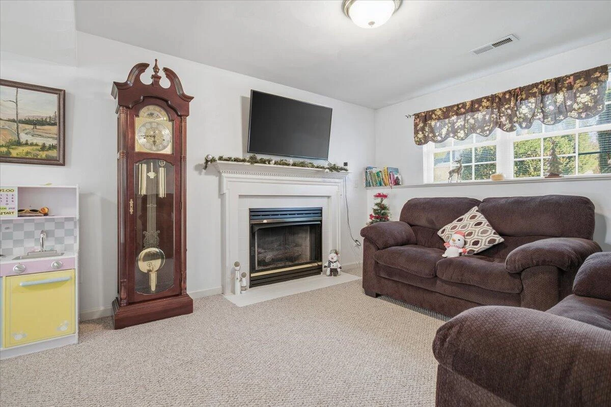3102 Cedar Meade DR - Photo 27