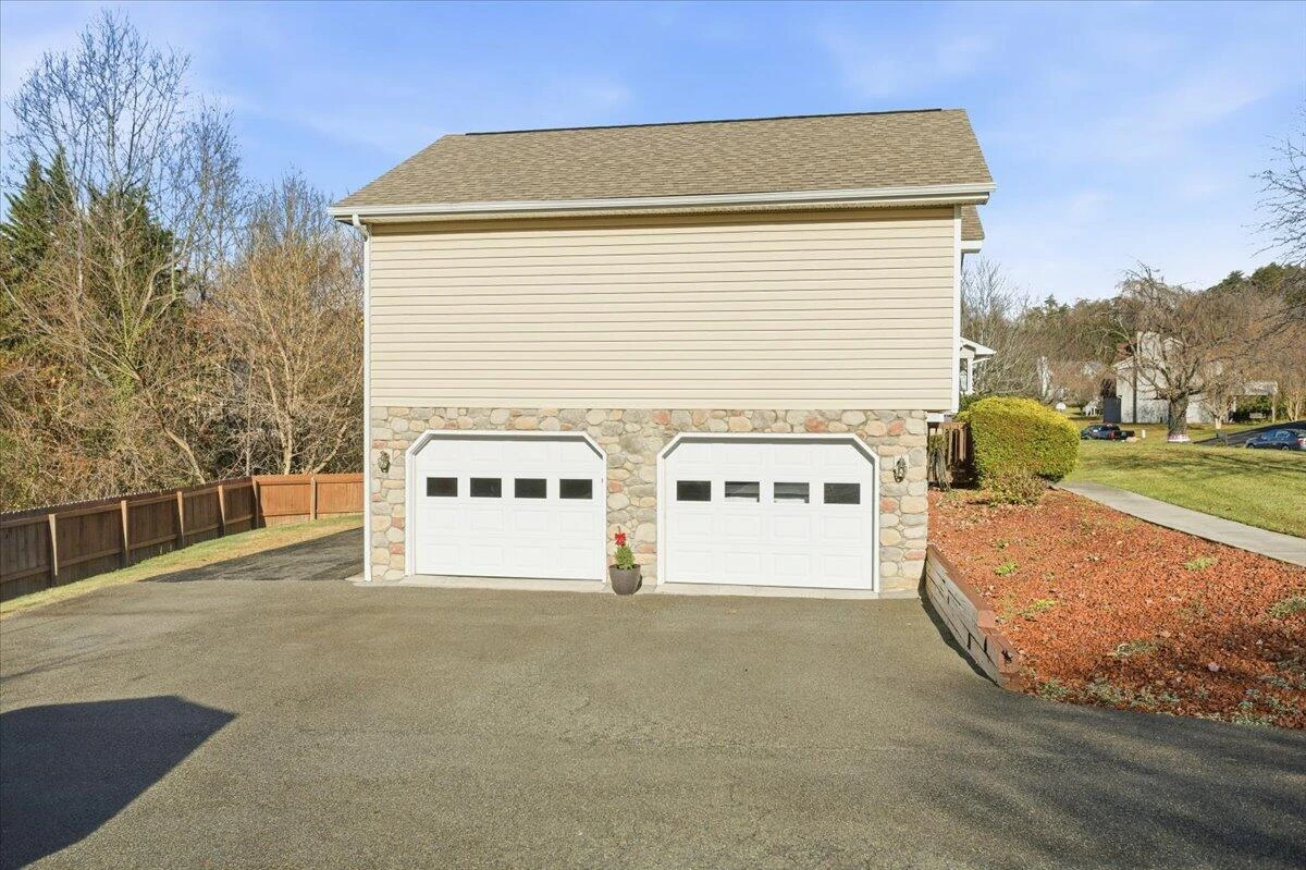 3102 Cedar Meade DR - Photo 36