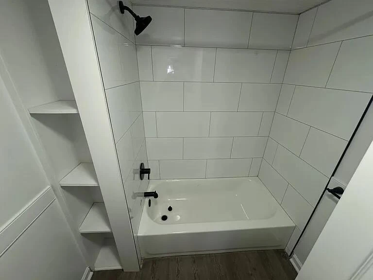 323 Craig AVE - Photo 6