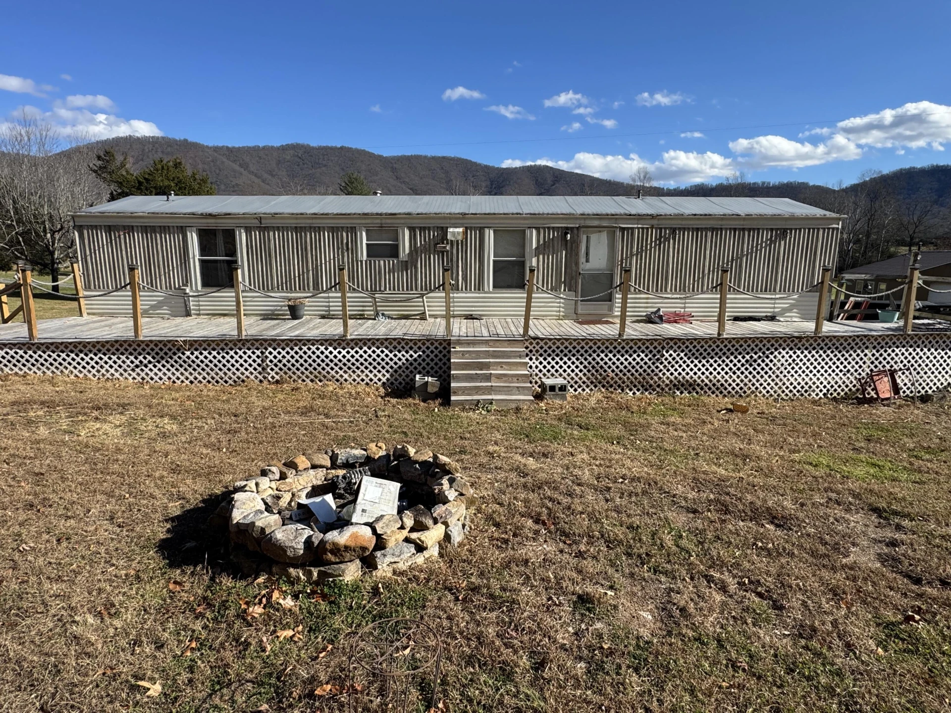 1333 Falling Leaf LN
