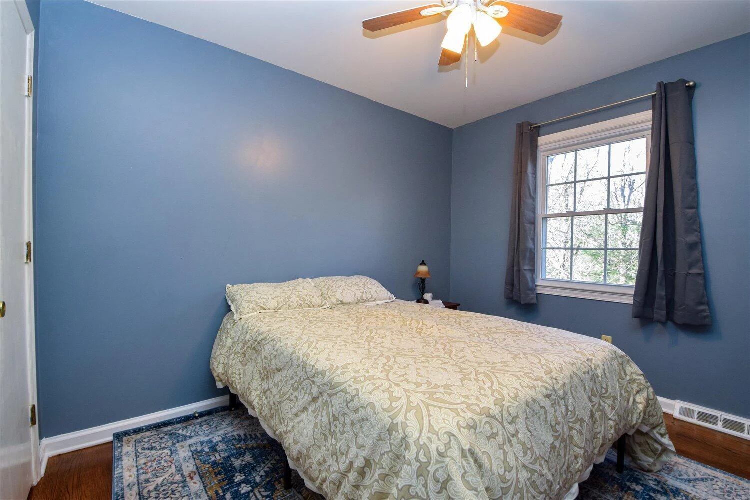 5811 Penguin DR - Photo 18