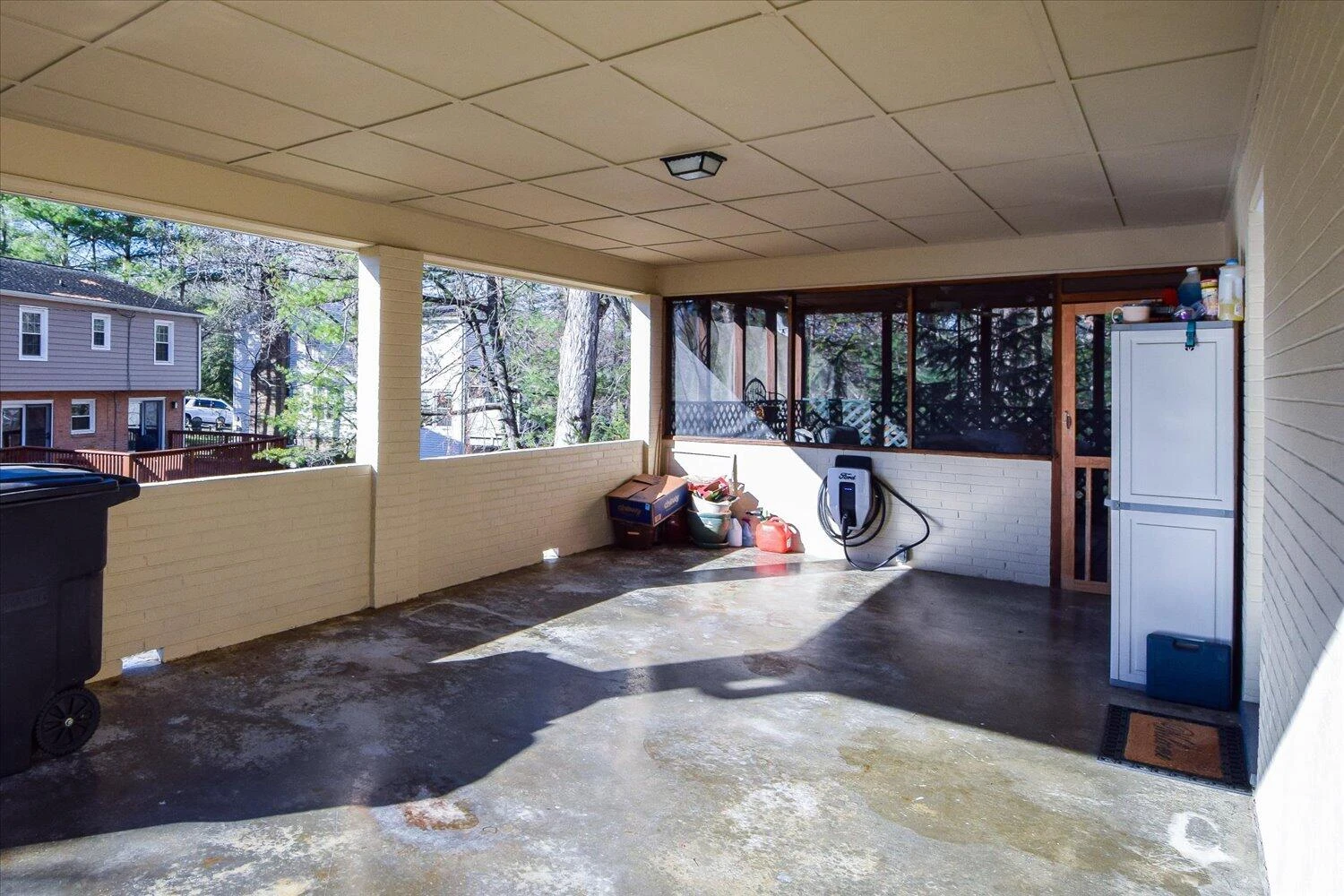 5811 Penguin DR - Photo 32