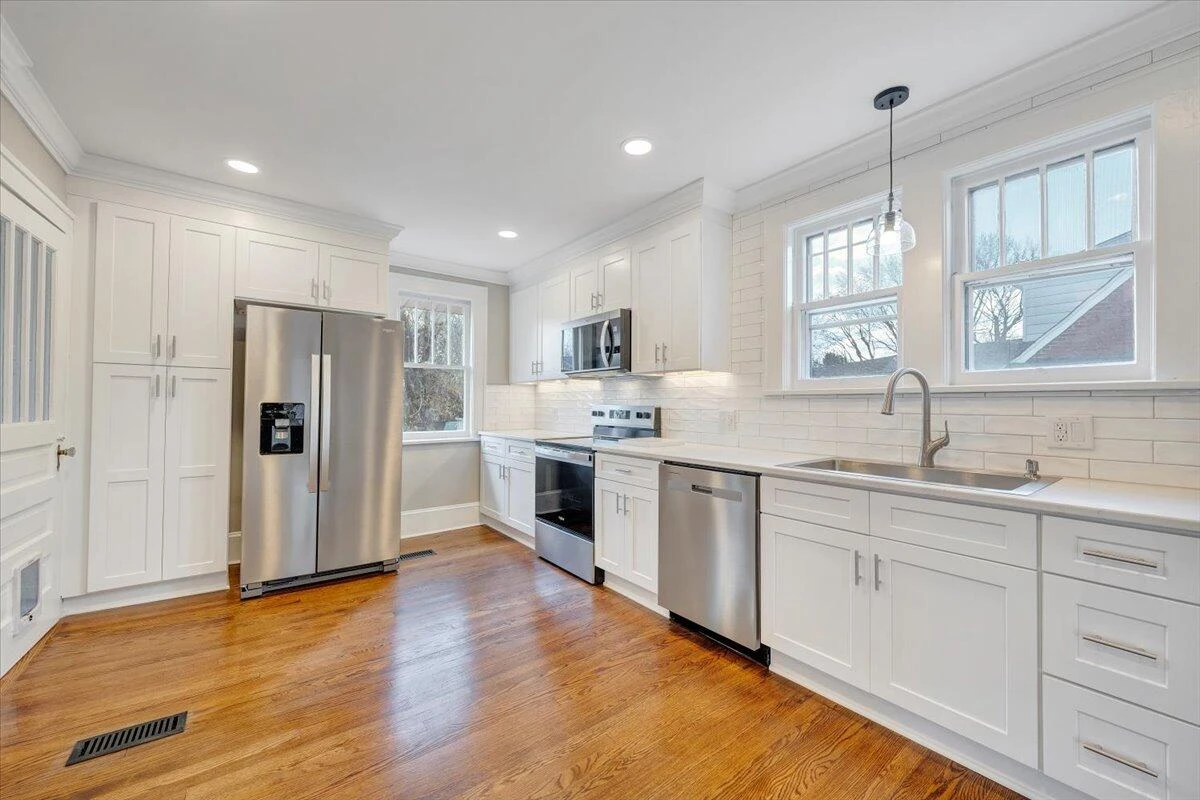 177 Huntington BLVD NE - Photo 14