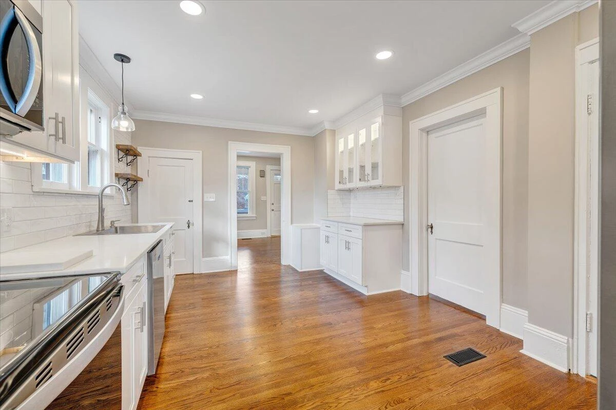 177 Huntington BLVD NE - Photo 15