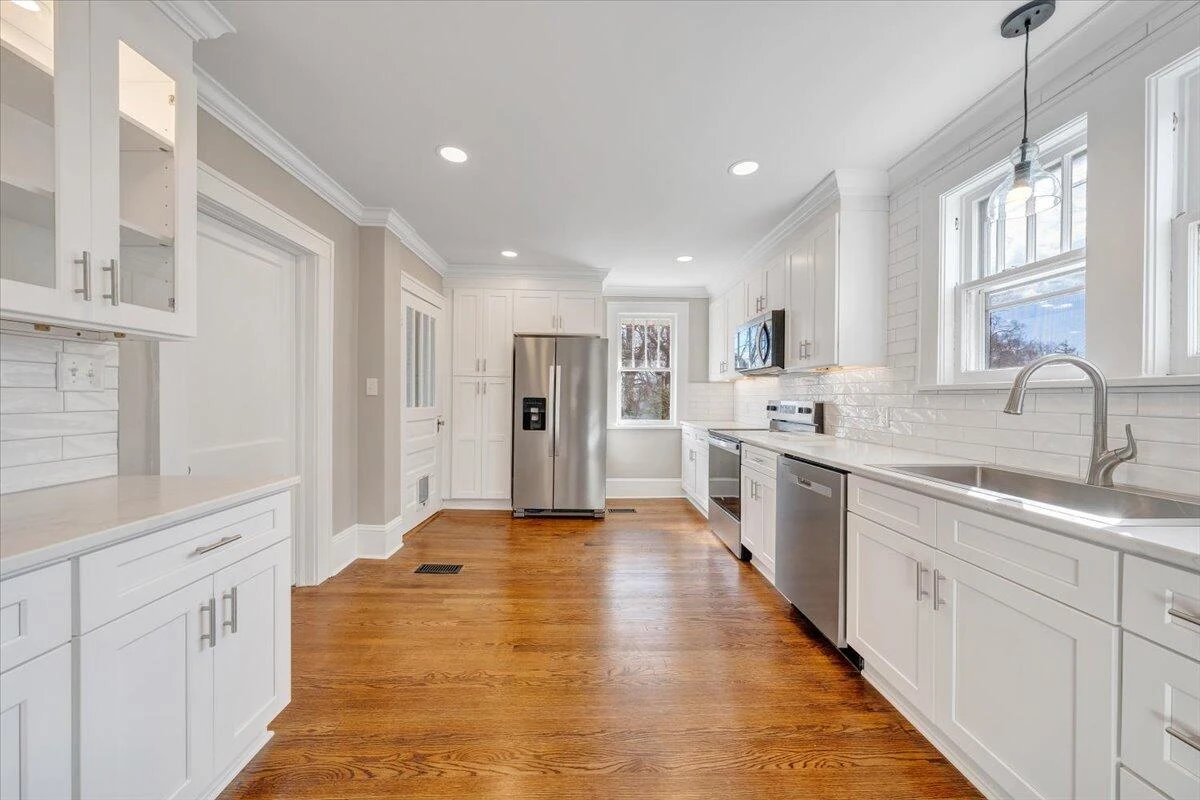 177 Huntington BLVD NE - Photo 11