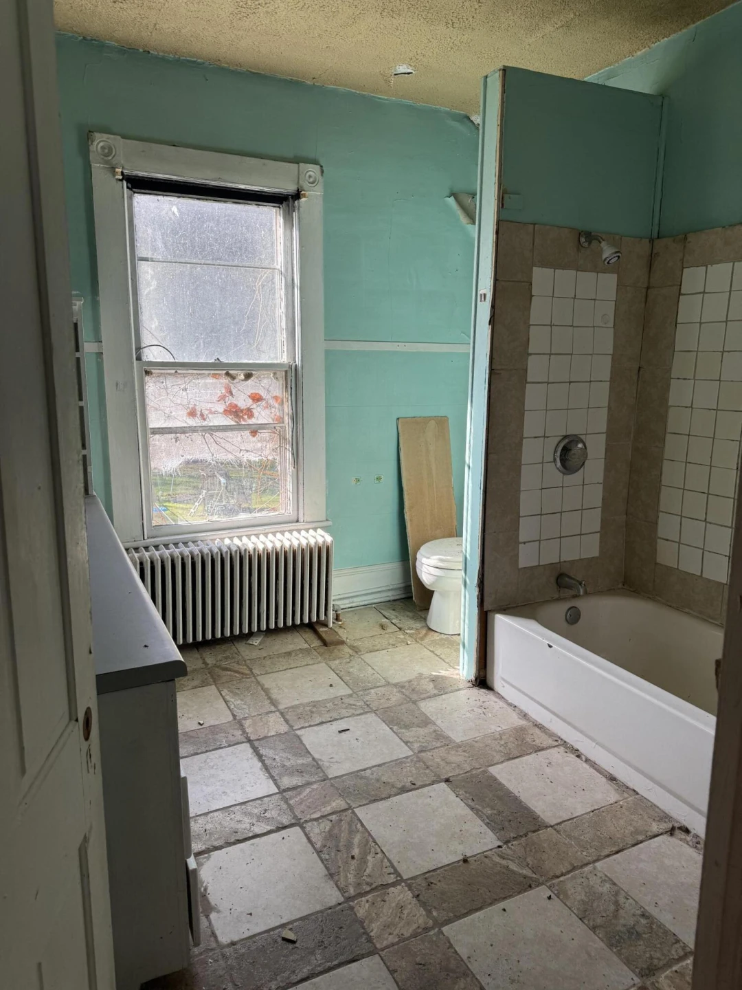 605 Roxbury ST - Photo 6