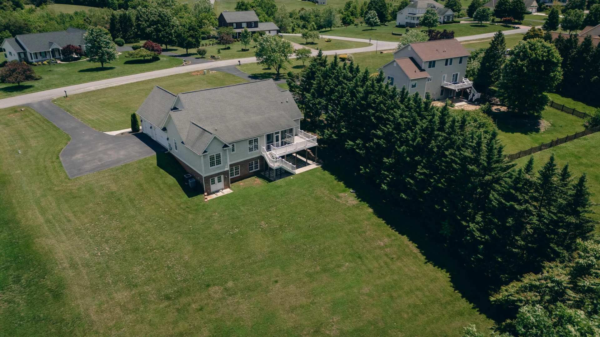 50 Hayfield DR - Photo 36