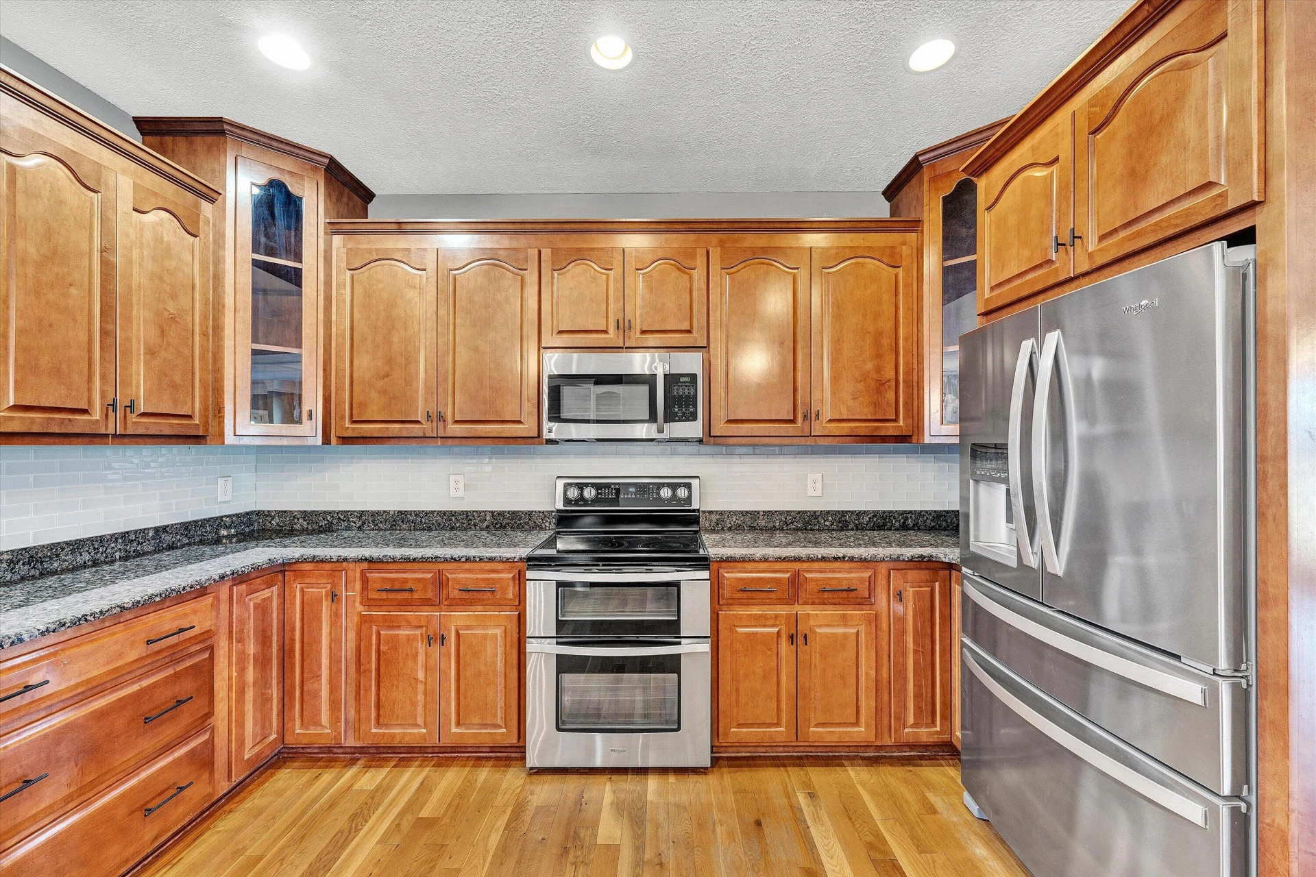 50 Hayfield DR - Photo 6