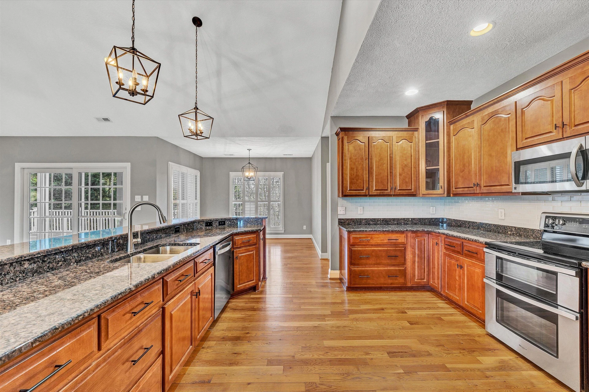 50 Hayfield DR - Photo 7