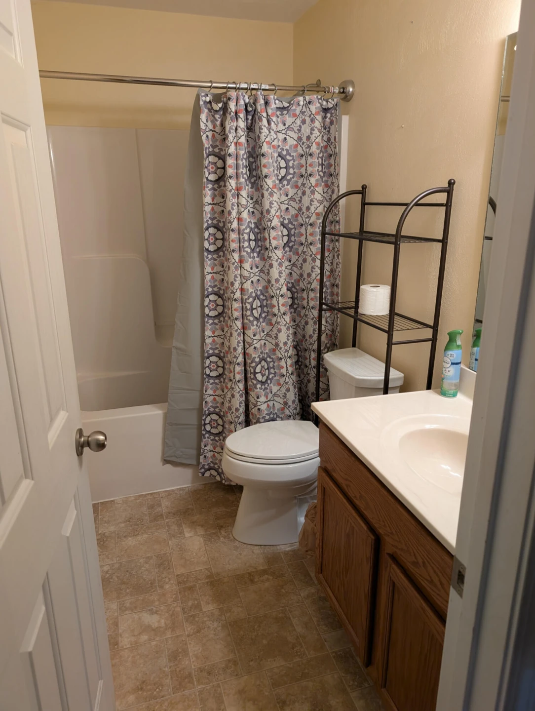 1126 Gearhart RD SE - Photo 11