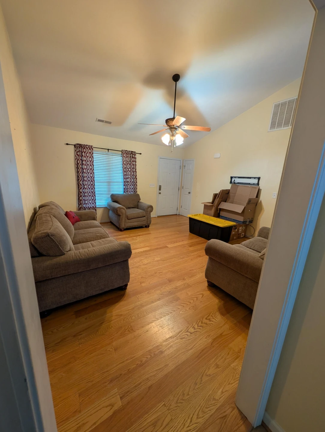 1126 Gearhart RD SE - Photo 2
