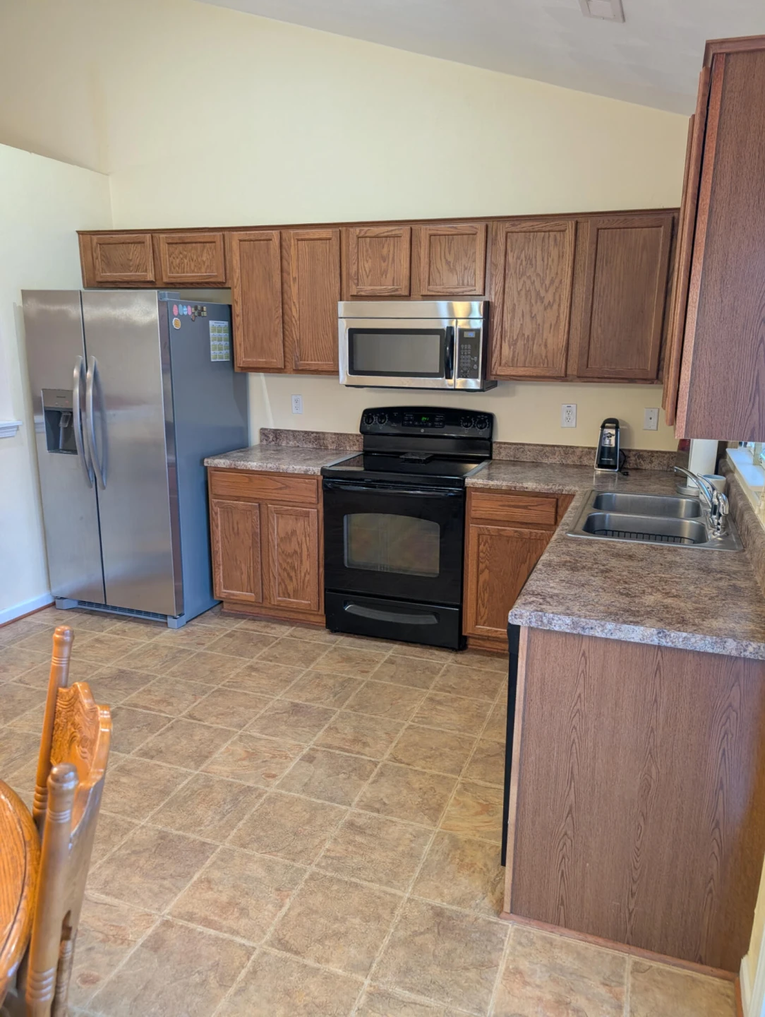 1126 Gearhart RD SE - Photo 3