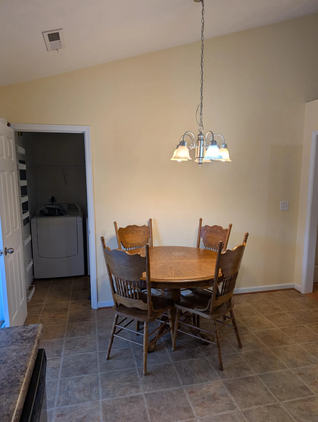 1126 Gearhart RD SE - Photo 4