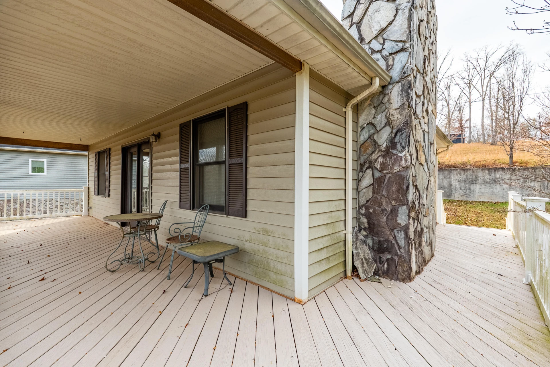 1392 Hermitage CIR - Photo 30