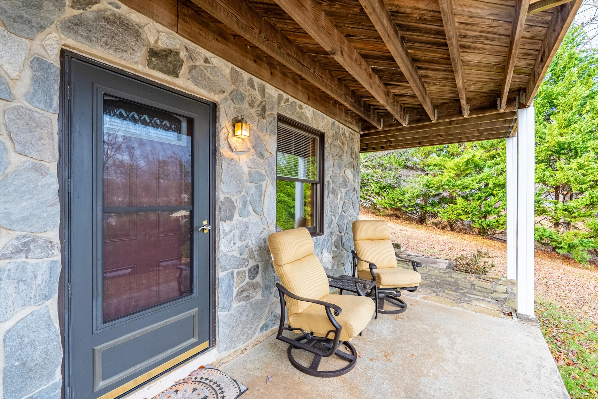 1392 Hermitage CIR - Photo 33