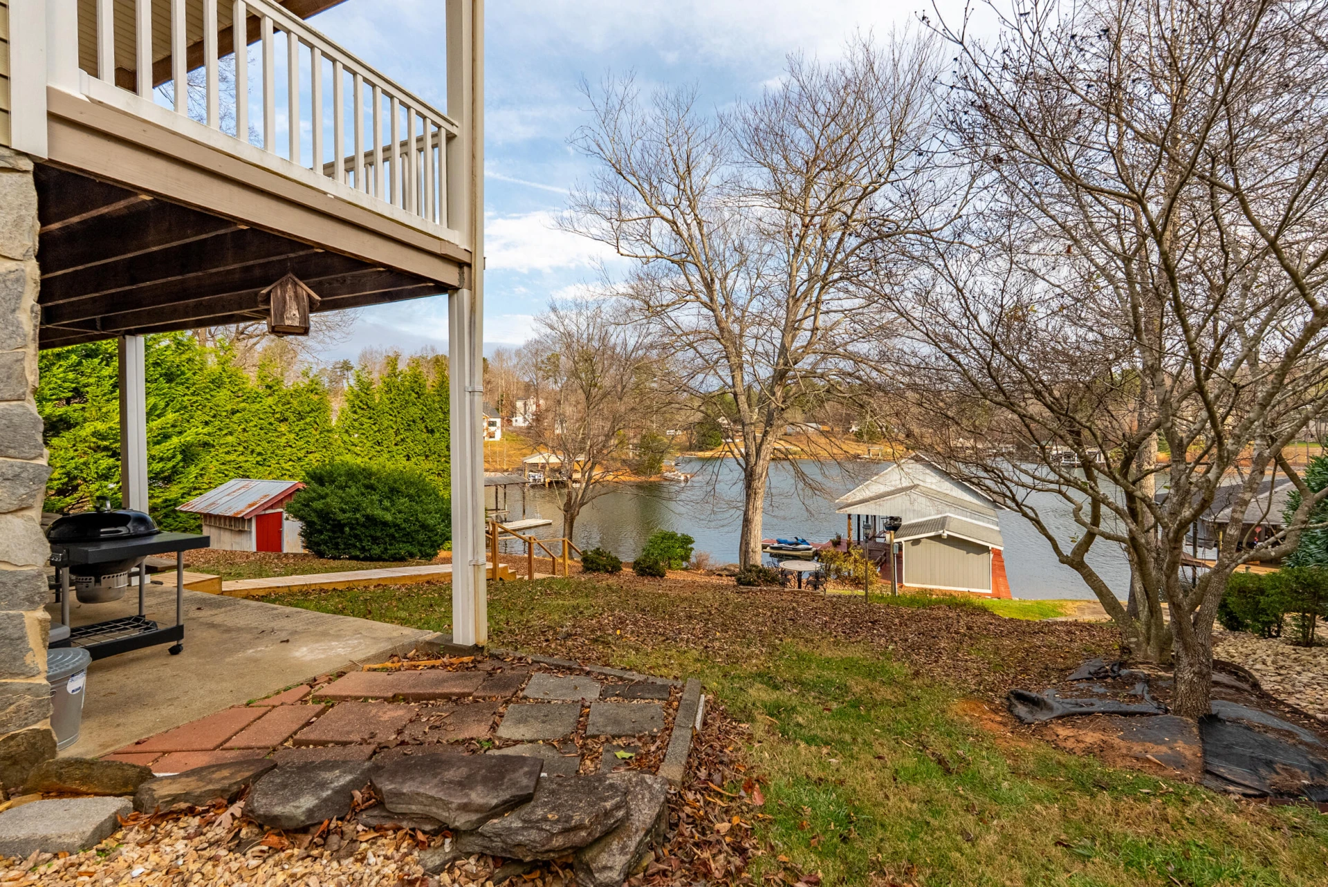 1392 Hermitage CIR - Photo 39